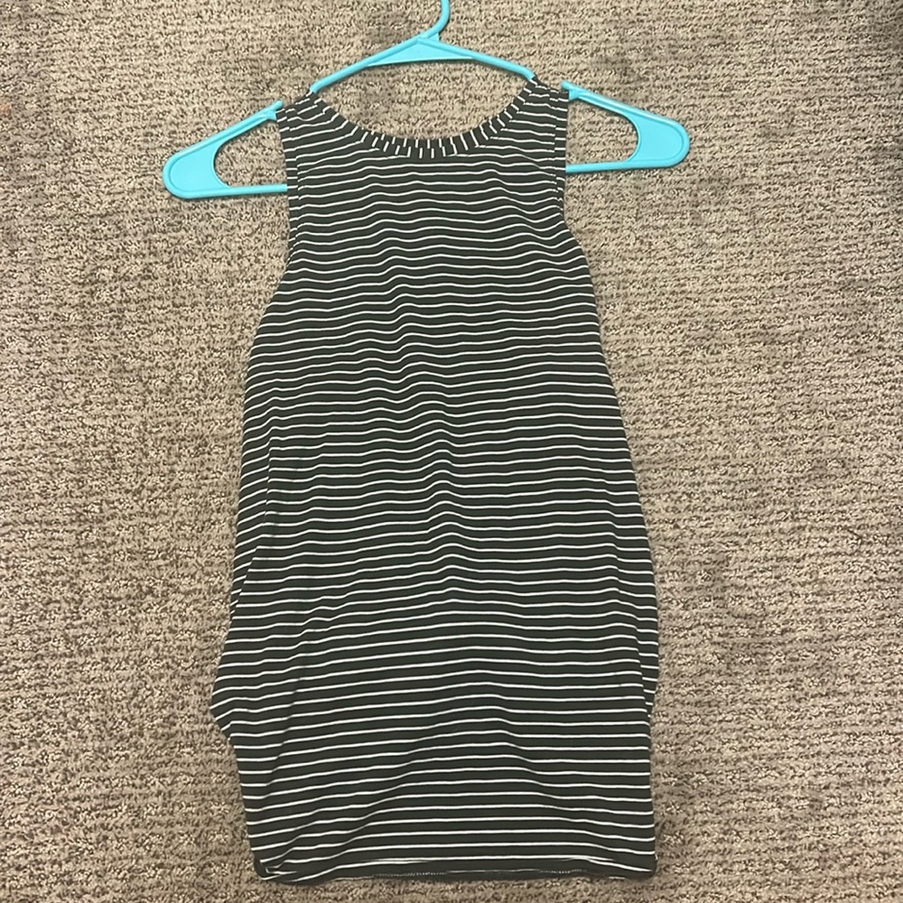 open back lululemon tank top